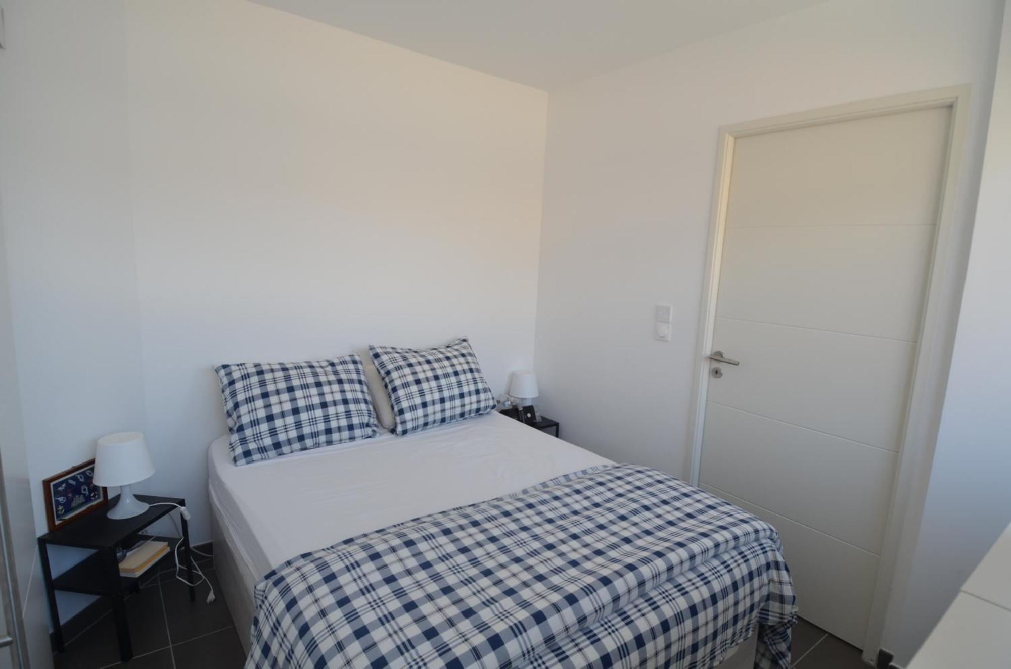 Villa Smolett - Appartement Cosy Au Coeur Du Quartier Du Port Nice Luaran gambar
